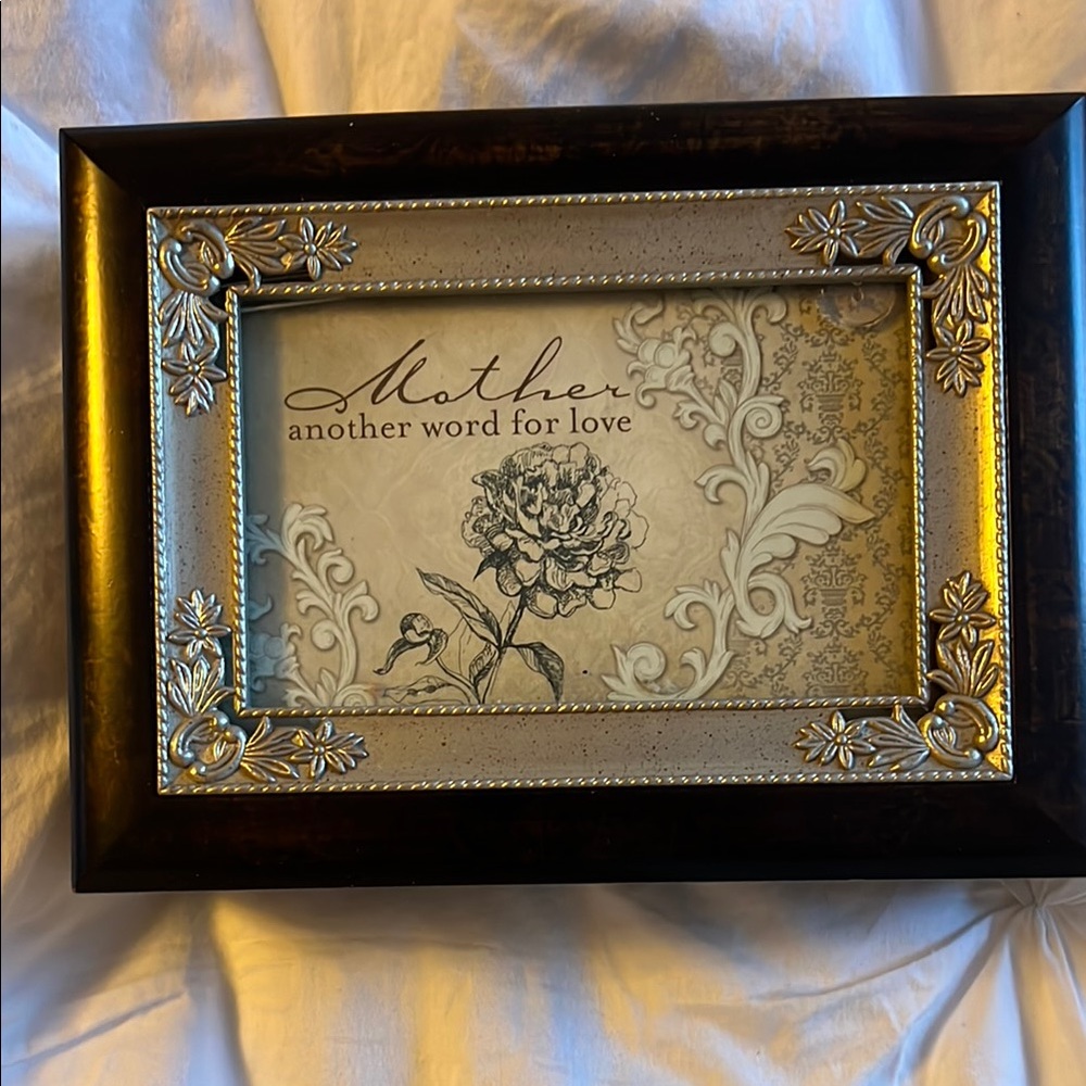 Elegant Floral Musical Mother Picture Frame “Wind Beneath My Wings”